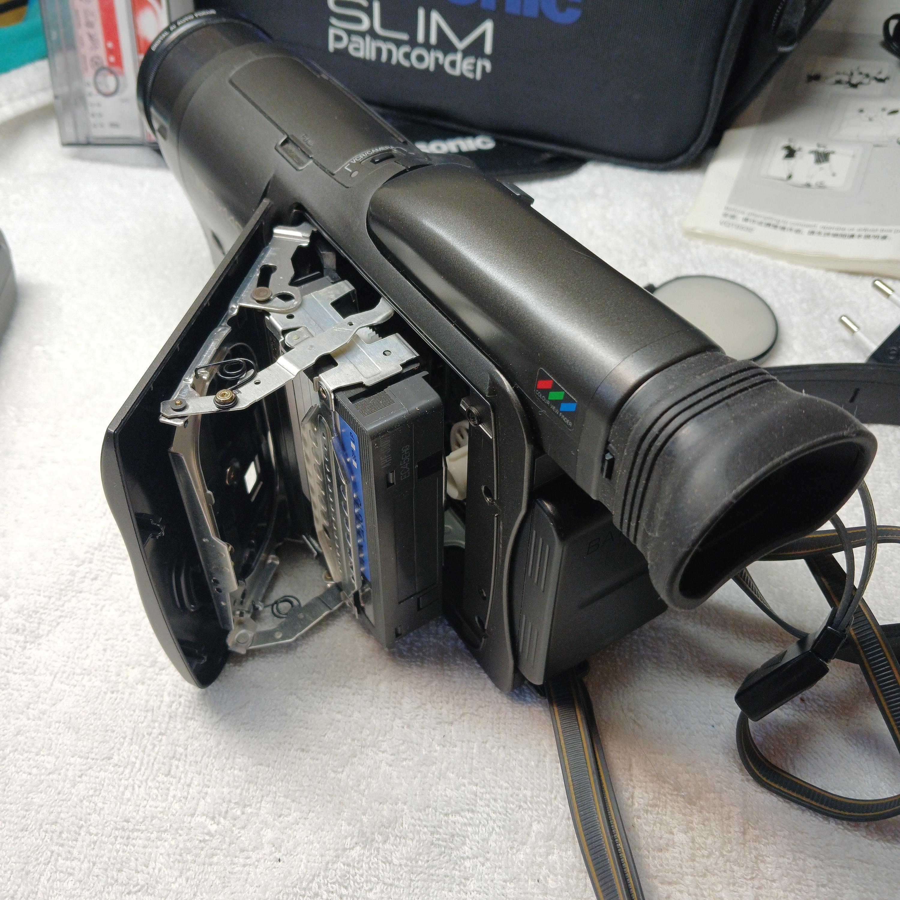 Working Video Camera Panasonic NV-RX7, VHS-C, Made in Japan, 140x