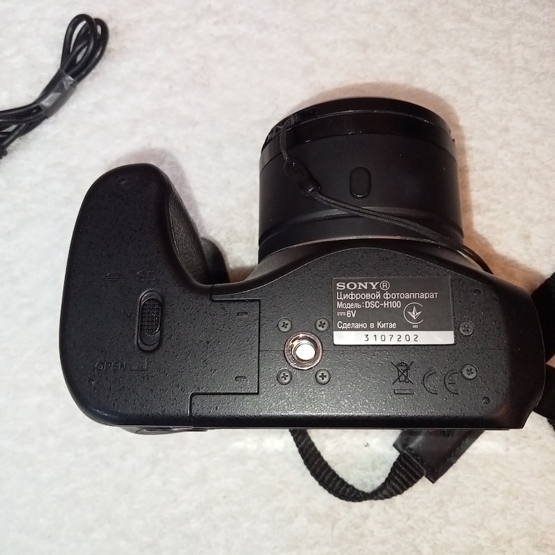 Sony Cybershot DSCH100, Sony Lens Optics, Camera, 21x Zoom, HD Video