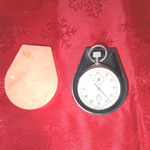 Rare mechanical stopwatch "Agat"made in the USSR in working condition of the 80s chronometer of the USSR,old mechanical Soviet stopwatch