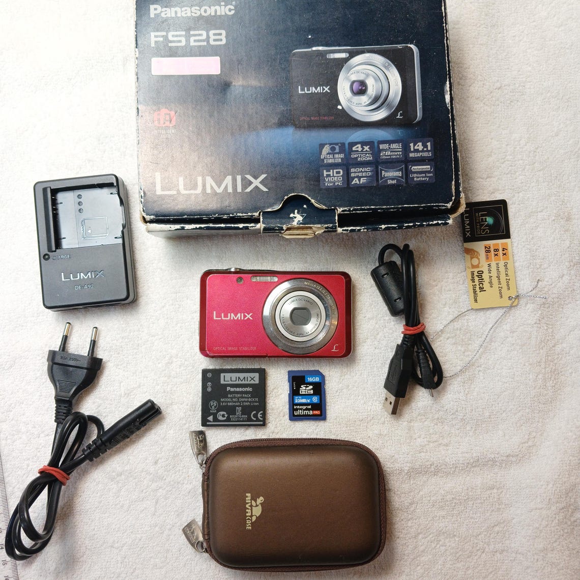 Panasonic Lumix DMC-FS28, foto 2 di 5