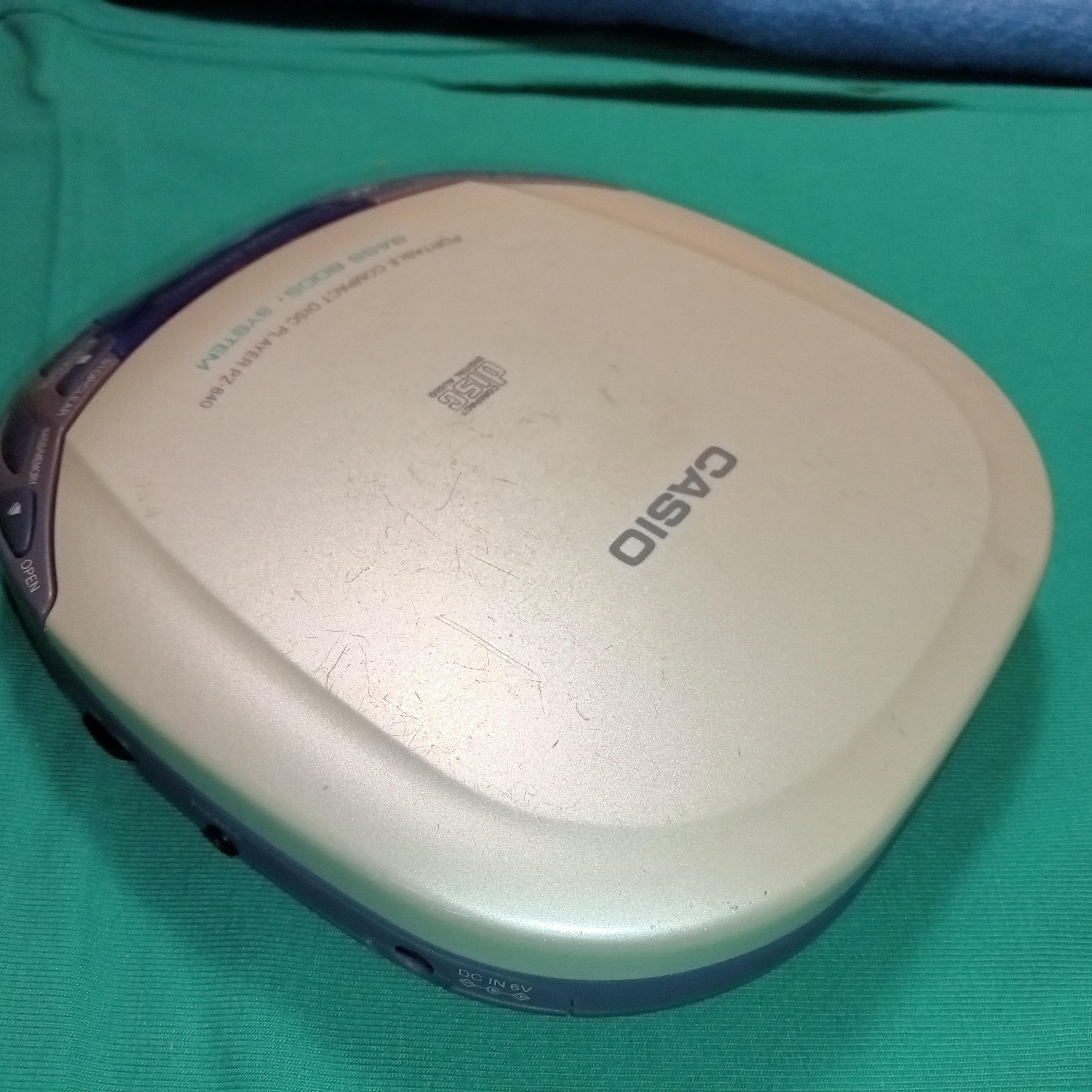 Working Vintage Cassio PZ-840 CD Player, Retro Player, Compact