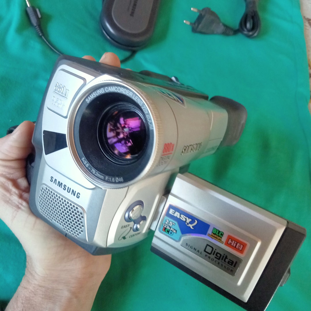 Working Hi8 Camcorder for Samsung VPL800 880X 22X ZOOM Camcorder F3.6