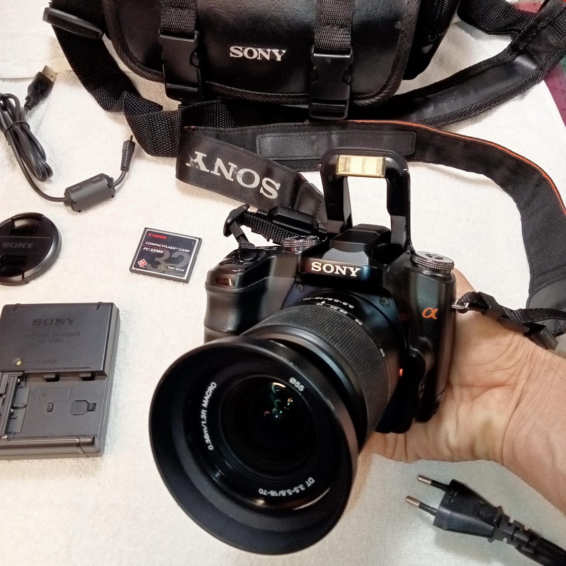 Sony Alpha 100, foto 3 di 5