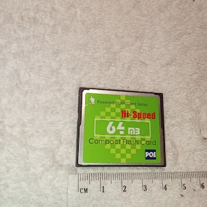 Cartão de memória Compact Flash funcional, San Disc, 64 MGB, SDCFB para câmeras digitais e gravadoras