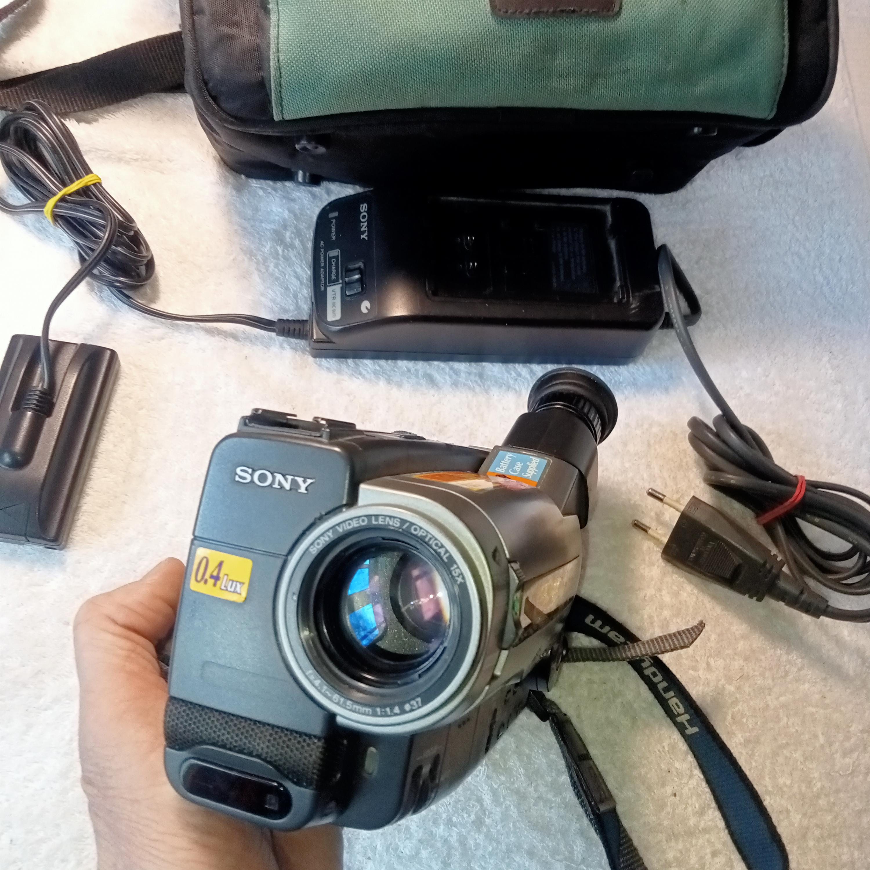 Silver Working Video Camera, Video Hi8, 8 Mm, Sony Handycam
