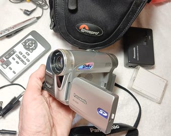 パナソニック NV-DS37 ビンテージ MiniDV ビデオカメラ - Etsy 日本