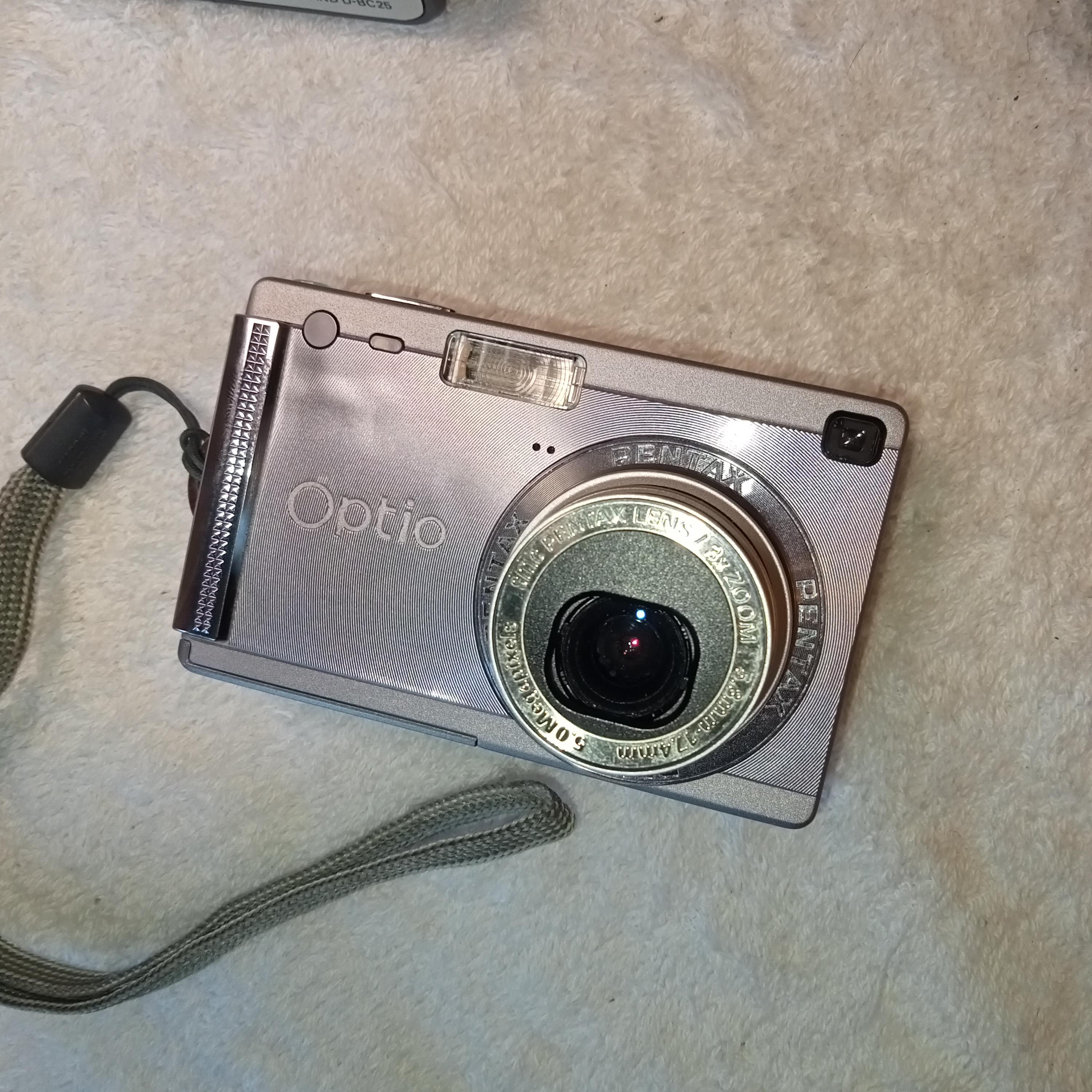 Pentax Optio S5i Work Digital Camera 5.0MP Display 3x Optical Zoom