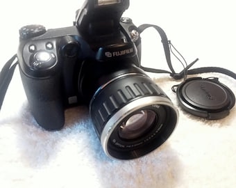 Fujifilm Finepix T300 HD Movies Digital Camera 14 MP 10X Wide