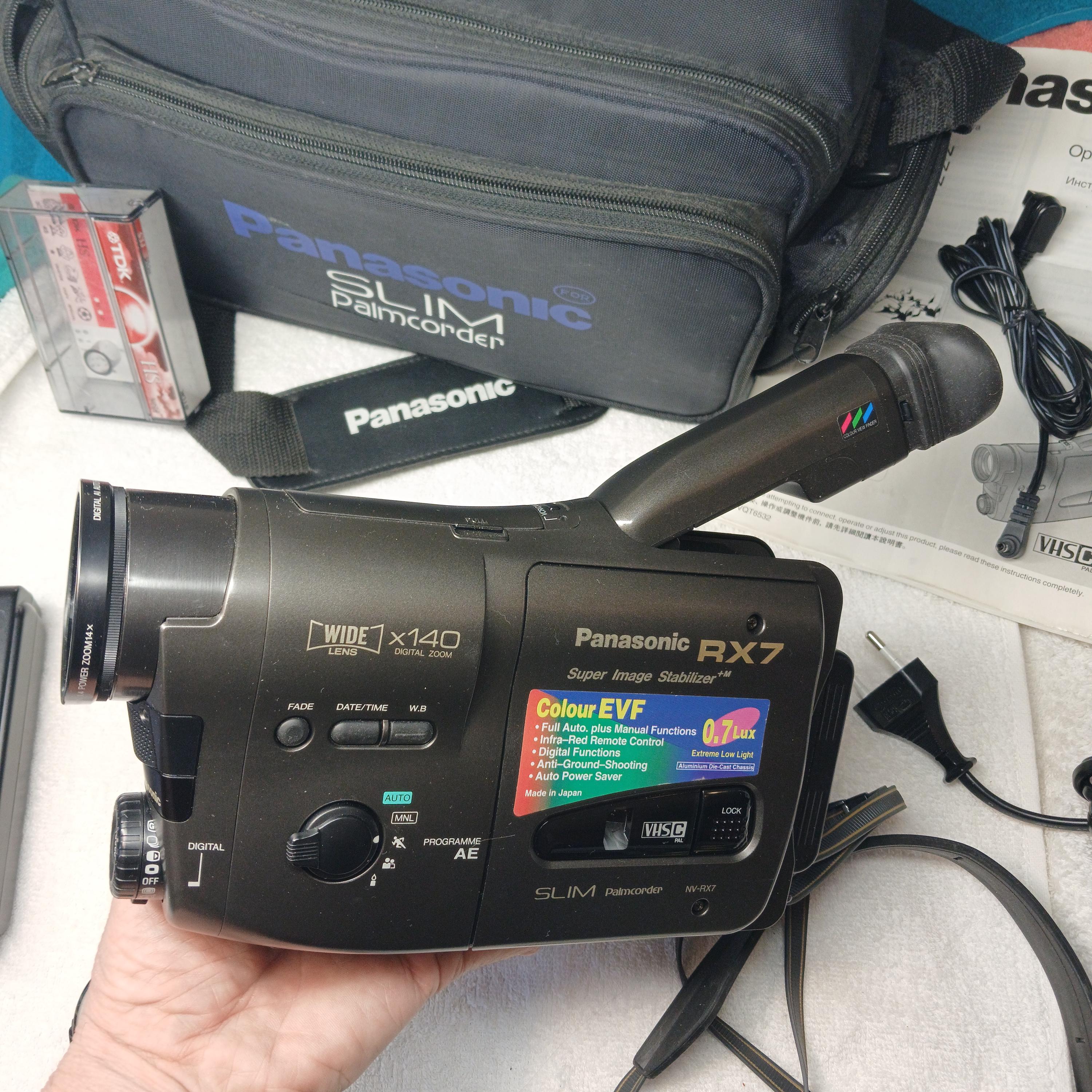 Working Video Camera Panasonic NV-RX7, VHS-C, Made in Japan, 140x