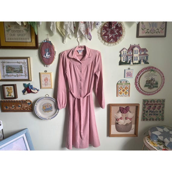70's vintage Lady Blair pink textured peasant collared shift dress with matching belt 70's vintage Lady Blair pink textured peasant collared shift dress with matching belt