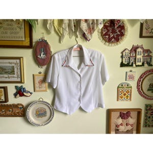 90's vintage white collared button down blouse with colorful collar fruit embroidery