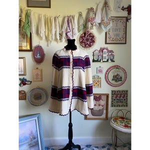70&#39;s vintage striped multi pattern cream knit cape poncho shawl