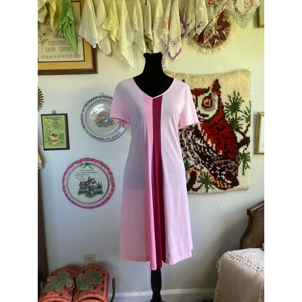 70's vintage Shadowline monochromatic pink colorblock dress