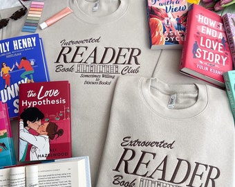 Handgemaakte geborduurde introverte lezer geborduurd sweatshirt, boekenclub geborduurde hoodie, boekenwurm cadeau, boekenliefhebber geborduurde crewneck