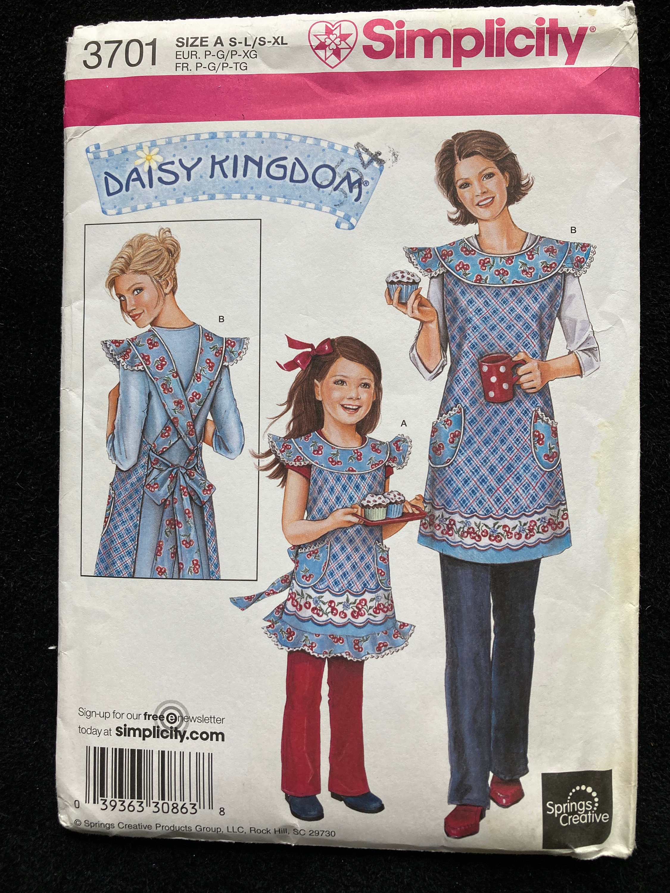 Simplicity 3701 daisy Kingdom Child's and 