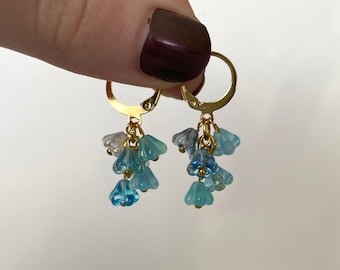 Dainty blue flower bunch huggie hoop earrings lever back handmade glass flower drop earrings delicate floral cottage core jewellery cute fun