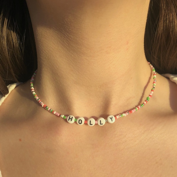 Nom personnalisé collier nom personnalisé tour de cou perles assorties à la main mot personnalisé collier perlé anniversaire cadeau de Noël présente tendance mignonne