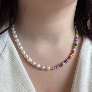Colourful random mix match half and half chunky Freshwater pearl necklace Handmade beaded striped czech glass trendy 2022 summer jewellery