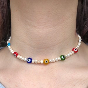 邪眼と淡水真珠の手作りビーズネックレス、虹のマルチカラーネックレス、ランプワーク邪眼マルチカラージュエリー、かわいいチョーカー