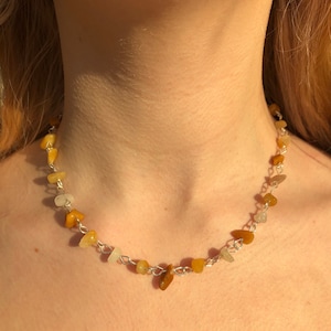 Yellow jade necklace natural gemstone chip rosary chain satellite chain yellow honey crystal chip handmade beaded necklace choker
