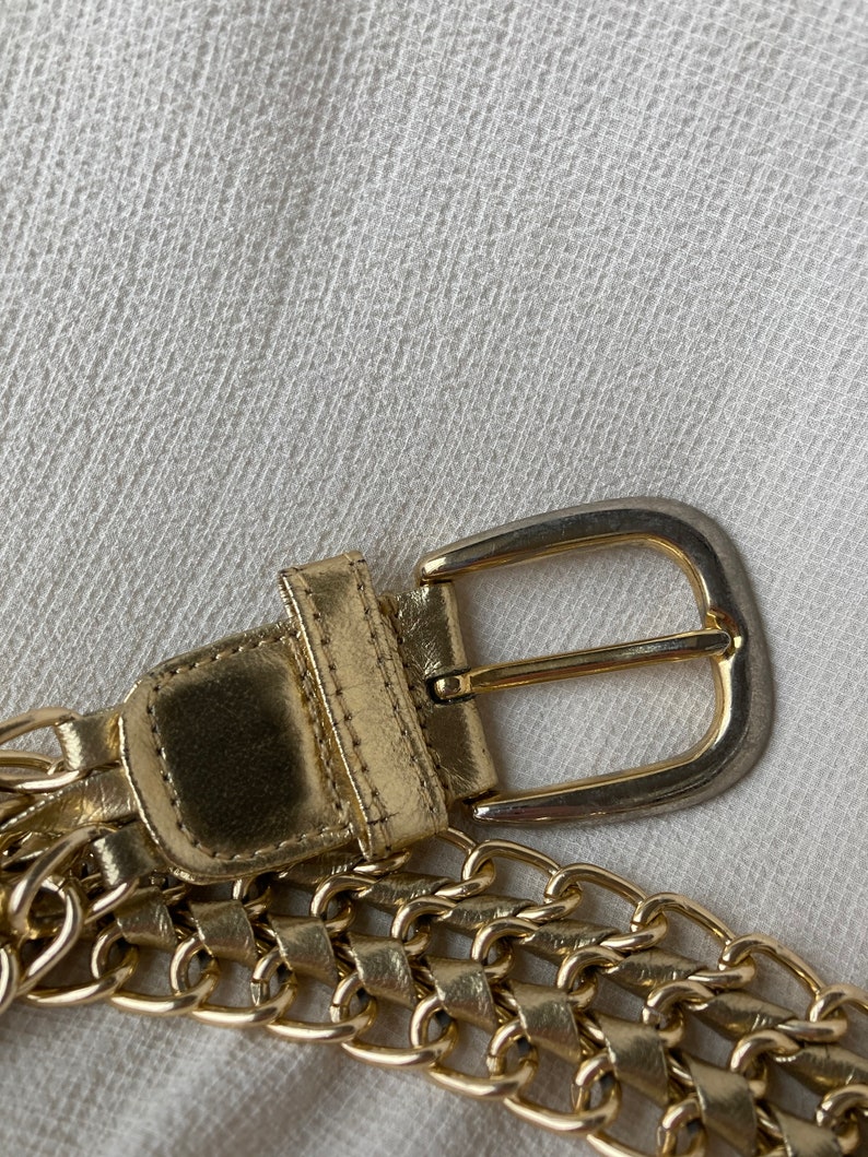 1980s Vintage Unisex Metallic Gold Tone Chain Belt Size XL Funky Unique