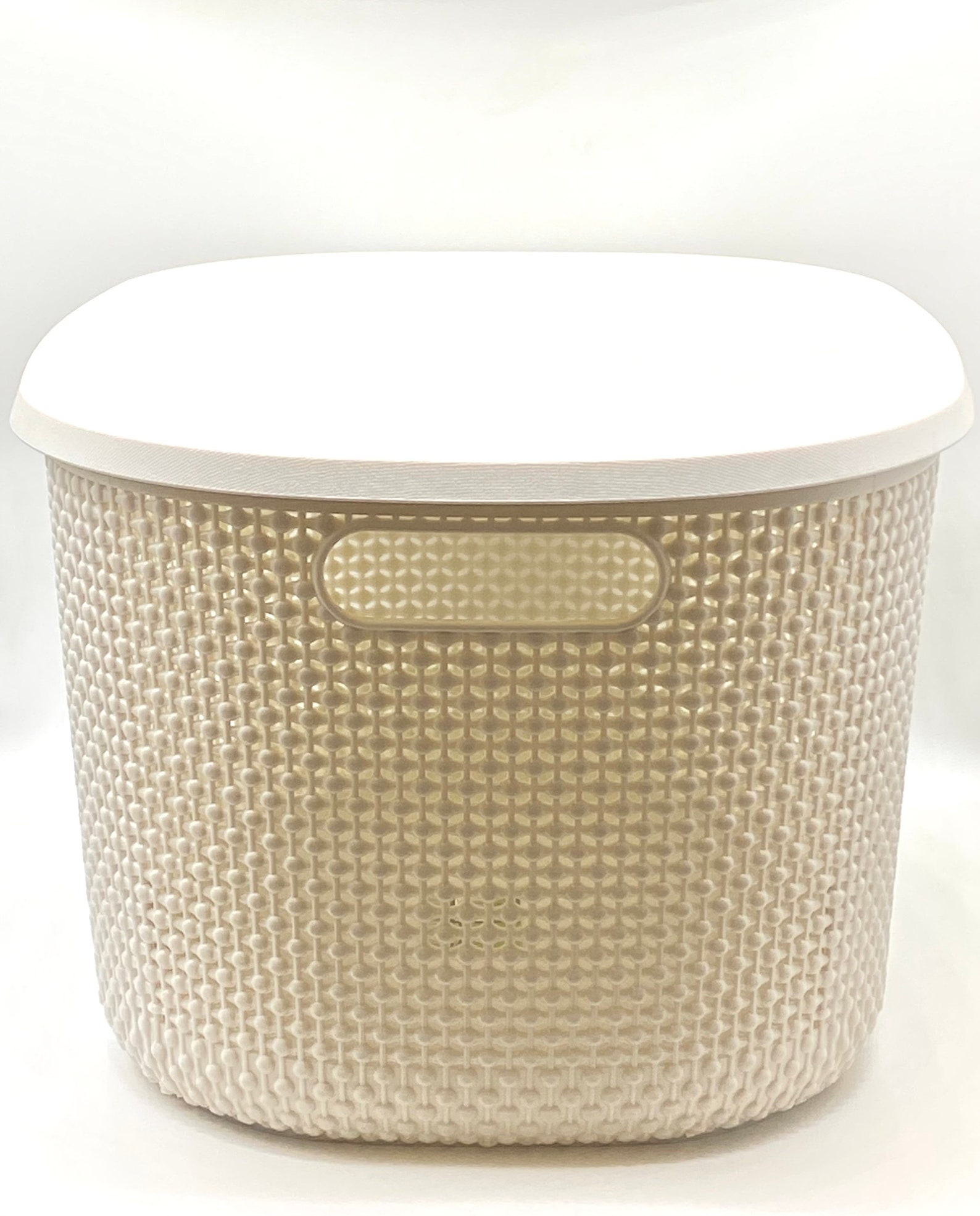 ECO Setof4 Plastic Weaved Storage Baskets With Lids, Shelf Storage