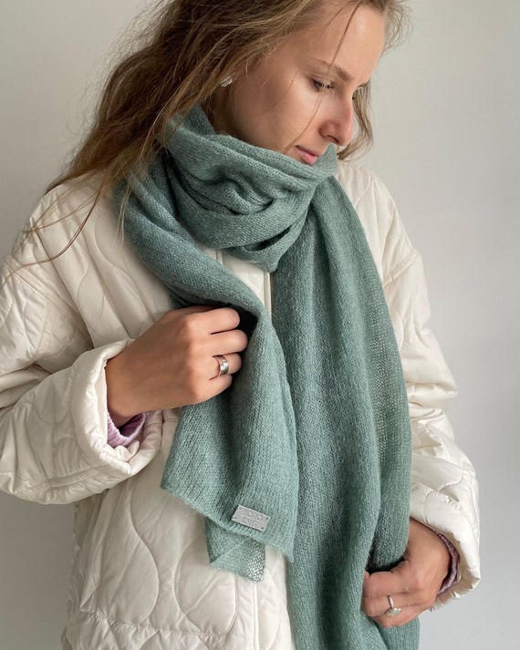 ALPACA WOOL LIGHT KNIT STOLE オーラリー Alpaca Knit Shawl Indigo