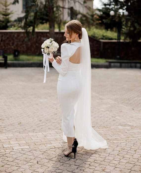 White Tulle Cathedral Length Bridal Veil Cathedral Length Wedding Veil With Floral Lace Appliqué  main image 4