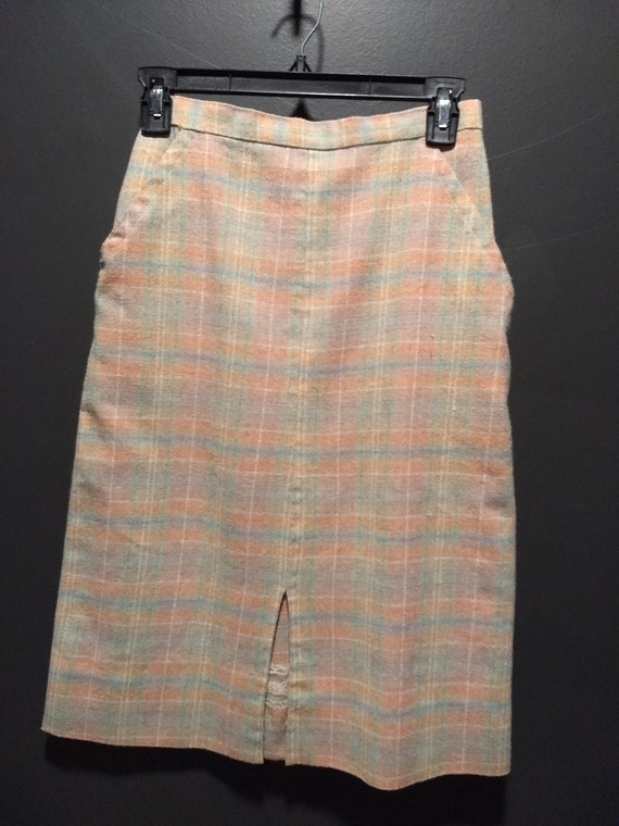 Wool skirt - image 3