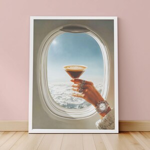 Decorazione murale con finestra di aeroplano Glam Espresso Martini / Stampa estetica di viaggio di lusso con nuvole, gioielli chic e cielo / Decorazione elegante per jet setter