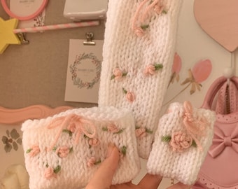 Knitted Flower Pouch Set |handmade