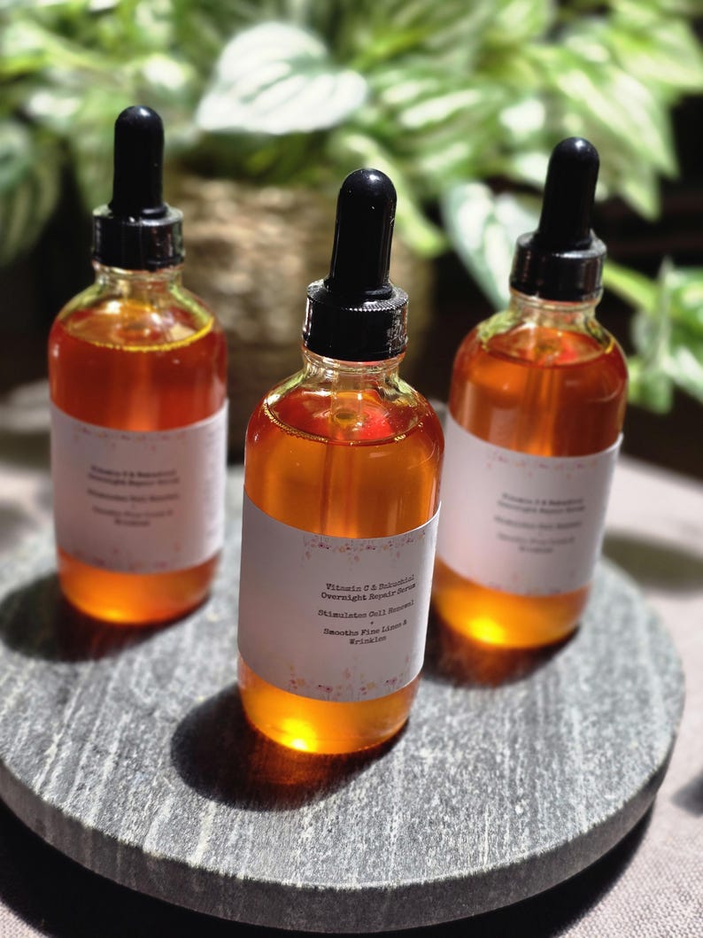 Vitamin C Bakuchiol Facial Oil | Overnight Repair Serum image 2