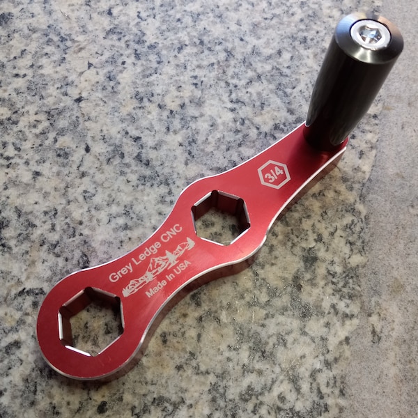 3/4 Vise speed wrench fits vises that use a 3/4 inch handle