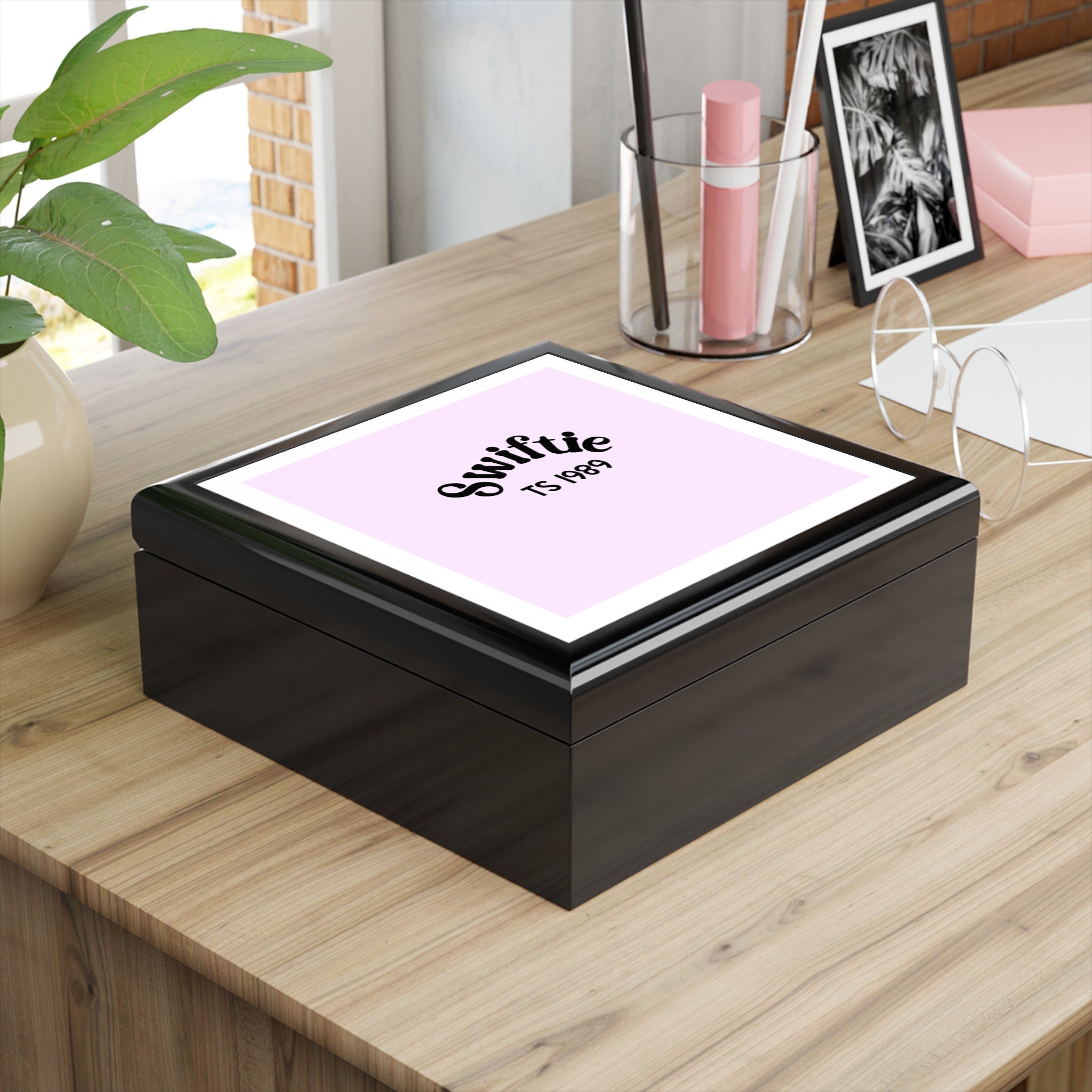 Taylor Swift Jewelry Box, Keepsake Trinket Box, Gift for Swiftie Fan, Gift  for Him, Gift for Her. 3 Wood Colors, Free Shipping 