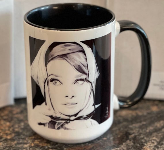 Audrey Hepburn ceramic mug for Audrey fan. Coffee mug Gift for her and boyfriend gift too.
