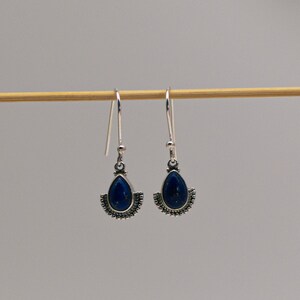 Boucles d'oreilles pendantes en filigrane avec lapis-lazuli image 3