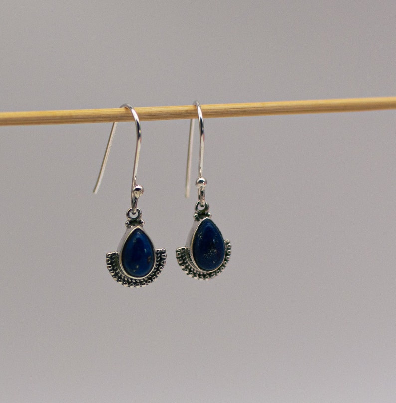 Boucles d'oreilles pendantes en filigrane avec lapis-lazuli image 6