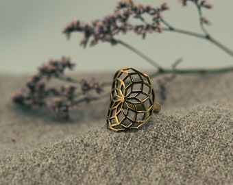 Lebensblume Mandala Ring aus Messing