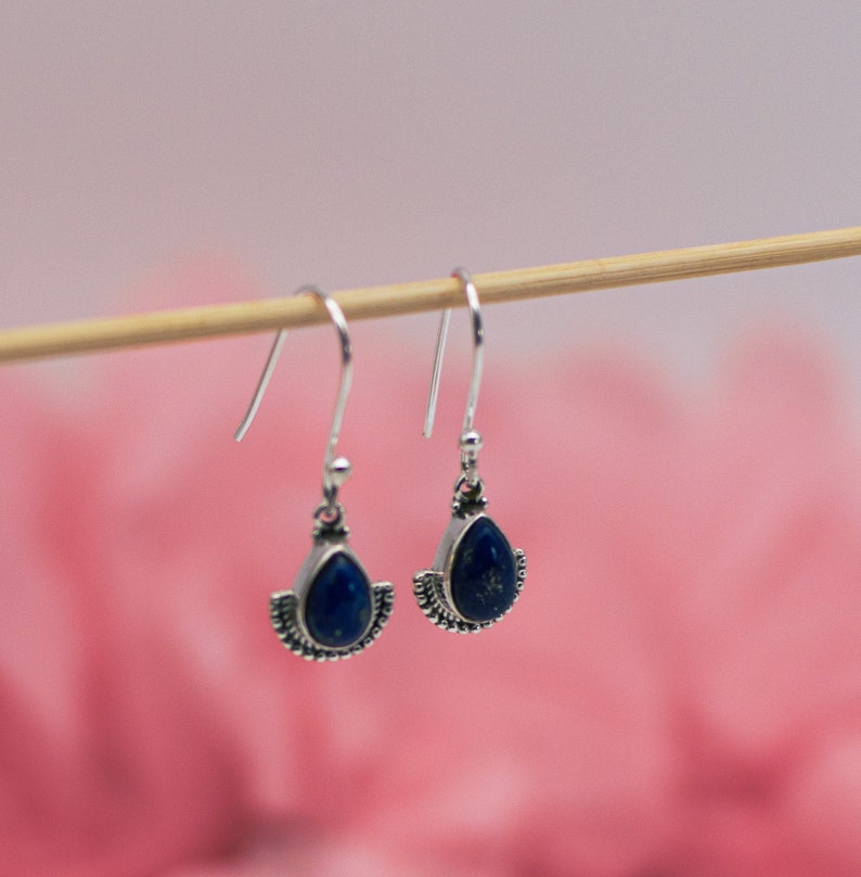 Boucles d'oreilles pendantes en filigrane avec lapis-lazuli image 5