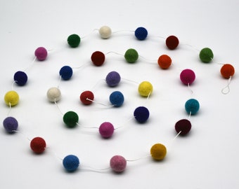 Colorful felt ball garland “Kira”