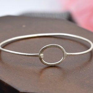 Silver bangle with oval, minimalist, 925 sterling silver