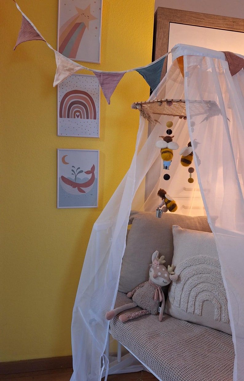 Bunte Wimpelkette AURORA aus Musselin, Kinderzimmer Girlande, Bunte Deko Girlande Bild 9