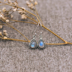 Silver earring with gemstone moonstone, hanging earring