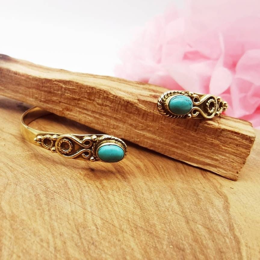 Bracelet Jonc Vintage En Laiton Doré Avec Strass Turquoise - Style Bohème