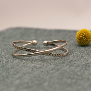 Statement  Silberarmreif "Lakshmi" aus 925 Sterling Silber, verstellbar
