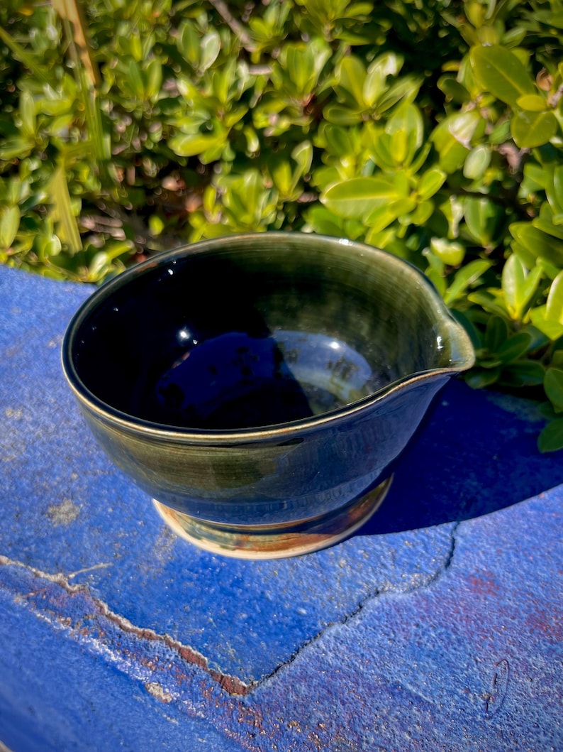 Handmade Ceramic Bowl | Wheel-thrown Pottery Kitchenware - Etsy