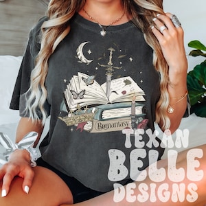 Romantasy, Graphic Tee, Book Shirt, Book Tok, Book Girlie Shirt, Comfort Colors, T-shirt, Romance, Fantasy, Reading Shirt, Gift