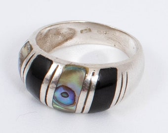 Vintage Sterling Silver Abalone and Onyx Curved Ring [Size 6.5 US]