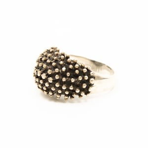 Vintage Sterling Silver Granulated Dome Ring! [Size 8 US]