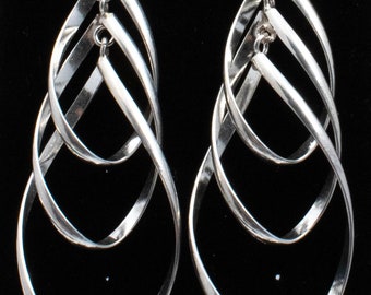 Vintage Sterling Silver Dangle Earrings With Three Interwoven Teardrop Shapes!